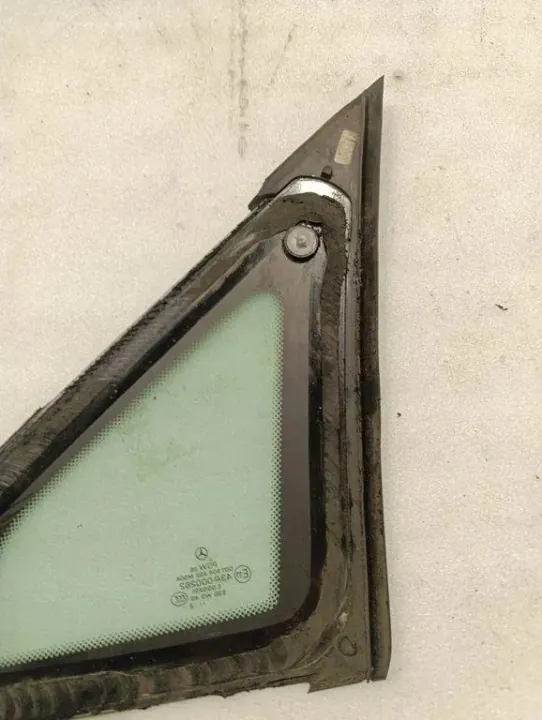 Gebrauchte rechte Frontscheibe OEM DOT904AS2M504 Mercedes-Benz image 2