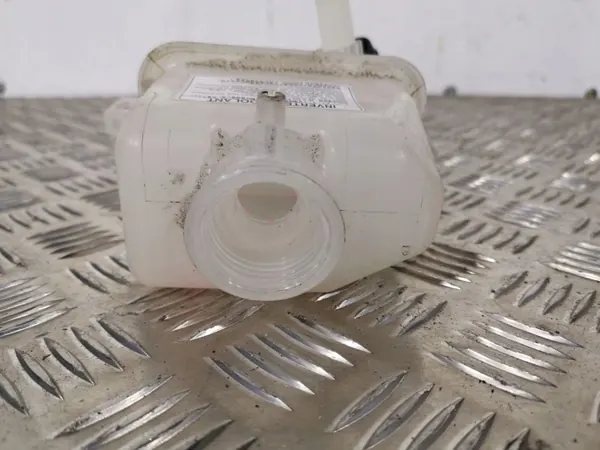Utjämningstank OEM FBZ4803 Toyota Prius 2017 image 4