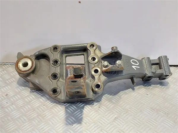 Suporte de mola dianteira direita DAF XF image 3