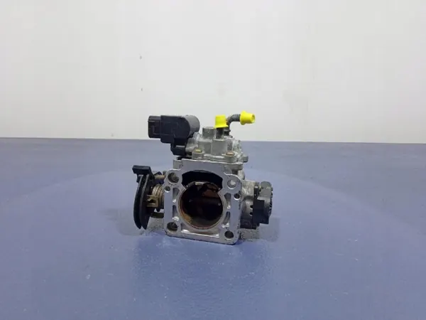 Kaasutinrunkio Suzuki OE OEM 18117-78F01 Ignisille image 3