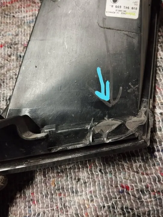 Farol de Neblina Esquerdo Halógeno Skoda Fabia III image 8