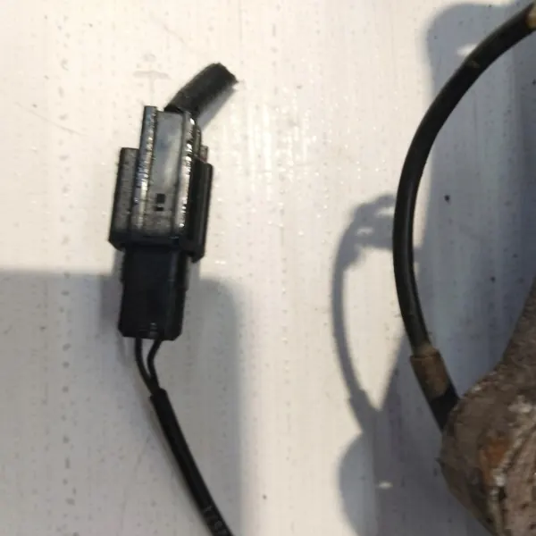 Volvo S60 framstyrknut OEM 9461944/9461943 image 3