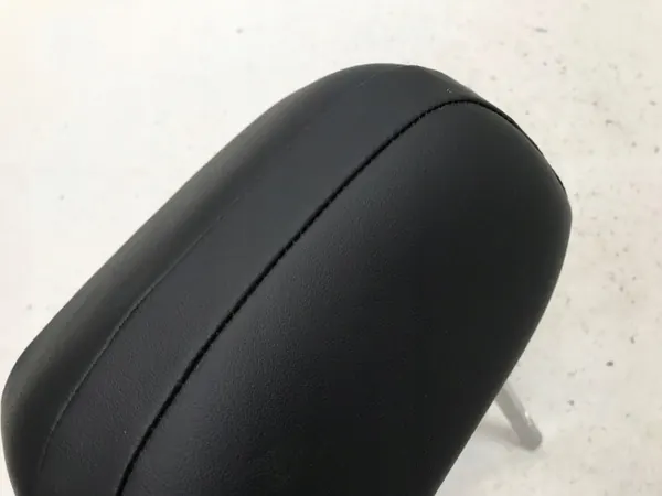 OEM 233321144 KULA 0909 Bakre huvudstöd för VW Tiguan III image 3