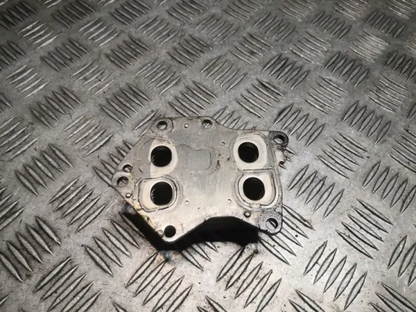 Arrefecedor óleo caixa Mercedes-Benz OEM 2701800610 image 3