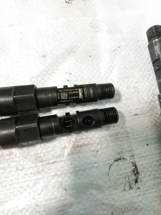 Inyector EJDR00501Z 3S7Q-9K546-BB Ford 2.0TDCI image 3