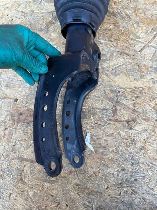 VW Touareg II Amortisseur Pneumatique Avant Droit 7P6616040K image 2