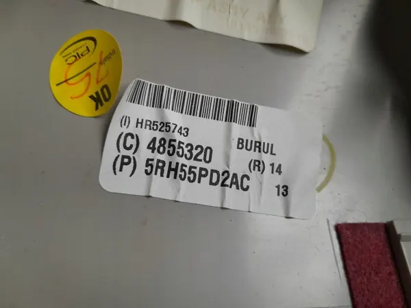 Couvre-pilier OEM 5RH54PD2AC pour Chrysler Pacifica 2017- image 4