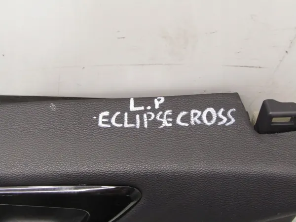 Tapicería Puerta Delantera Izquierda OEM BOCZEK ECLIPSE image 4