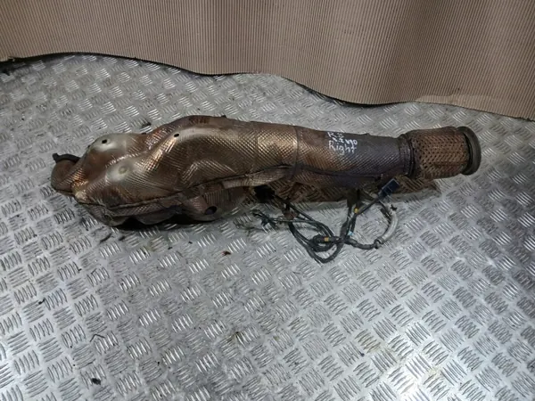 OEM 4S0251212B Rechter Katalysator Audi R8 image 2