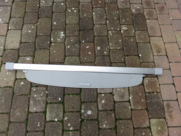 Honda Insight 2 Tavaratilan kansi 2009-2014 image 1