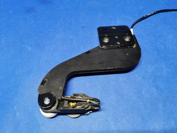 OEM 7E0843435C Skjutdörrsledrulle för VW T5 T6 image 8