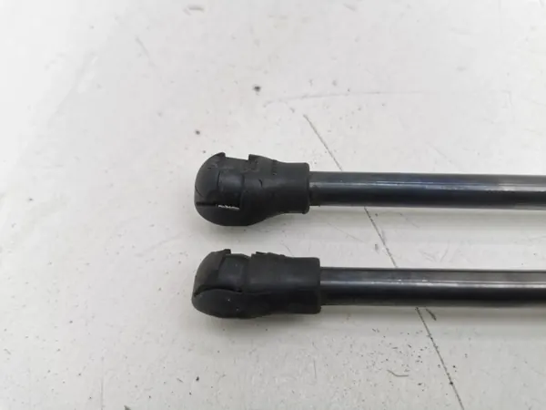 Actuador de compuerta VW Golf VIII OEM 5H6827550H Usado image 5