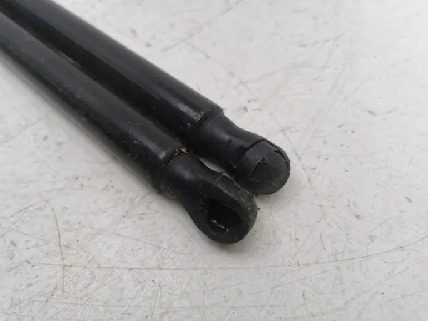 Actuador de compuerta VW Golf VIII OEM 5H6827550H Usado image 9