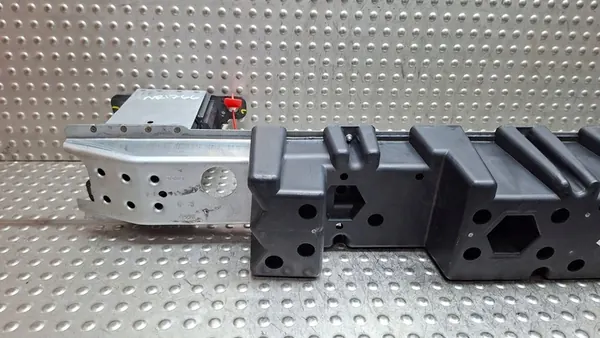 Takapuskuri 51904088 Fiat 500L 2012- image 3