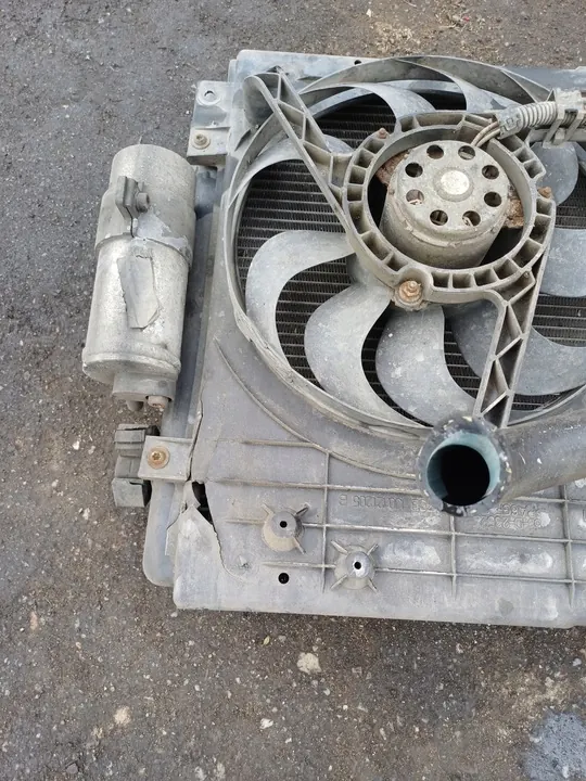 Vattenkylare 1J0121253P Skoda Octavia 1 1.9 TDI image 2