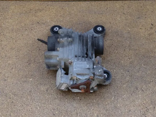 AUDI A3 8P TT 8J Diferencial Haldex 0BR525010 image 4