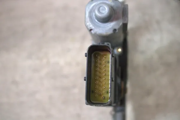 Mecanismo de janela direito dianteiro SKODA OCTAVIA I 1U0837462B image 2