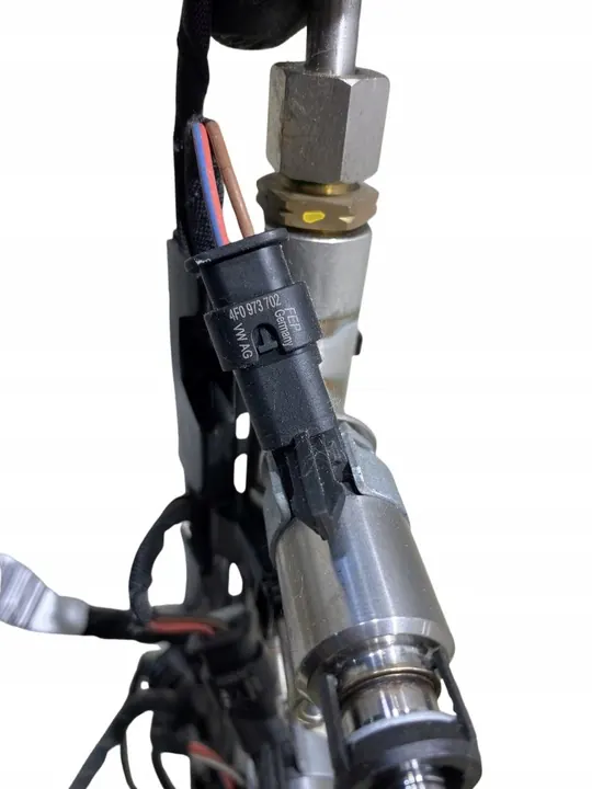 Rampe d'injection Audi A4 B9 A5 F5 2.0 TFSI image 5