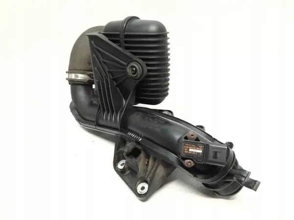 Luftresonatorrohr Audi 2.0 TFSI A4 B8 A5 2007- image 2