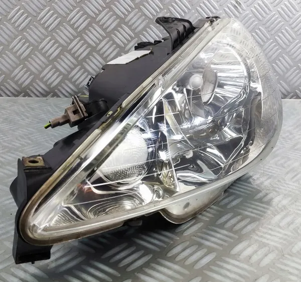 Farol dianteiro esquerdo PEUGEOT 206 LIFT image 2