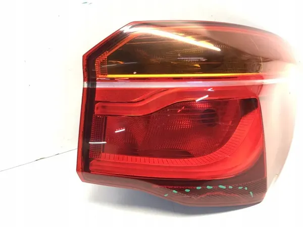 BMW X1 F48 2.0 D 4X4 Lámpara Trasera Derecha 7488546 image 3