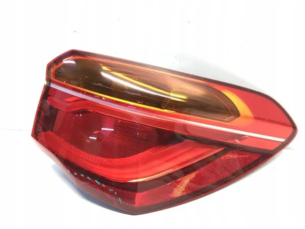 BMW X1 F48 2.0 D 4X4 Lámpara Trasera Derecha 7488546 image 7