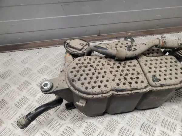 Käytetty Audi OE hiukkassuodatin OEM 8K0201801C image 4