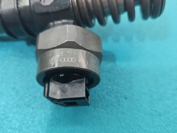 Pompe à lave-glace OEM 0414720015 testée 1.9 TDI image 4