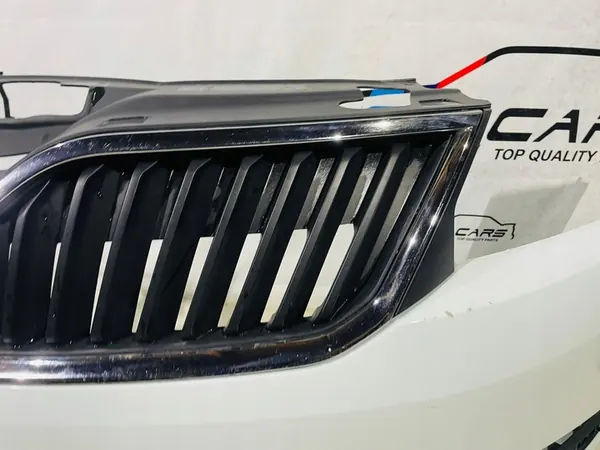 Paraurti anteriore SKODA RAPID 2011-2019 image 7