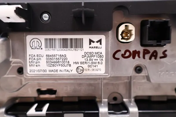 Écran Lift Jeep Compass II OEM 68455716AG image 7