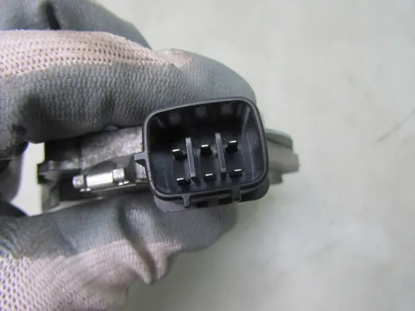 Sensor de árbol de levas Mazda CX-30 OEM HF01124Z0 2351001000 image 4