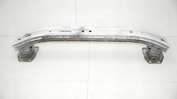 Viga parachoques delantera OEM 360174019 Opel Combo D image 4