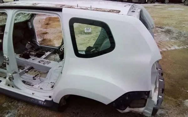 Dacia Duster I Bakre vänster stänkskärm OEM OV369 image 3