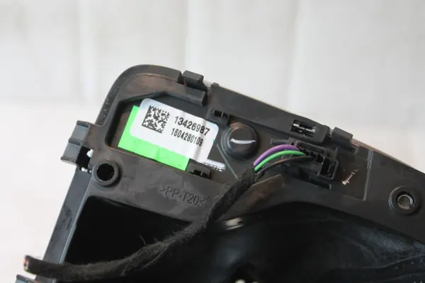 Versnellingspookhoesframe OEM 13426987 Opel Astra K image 7