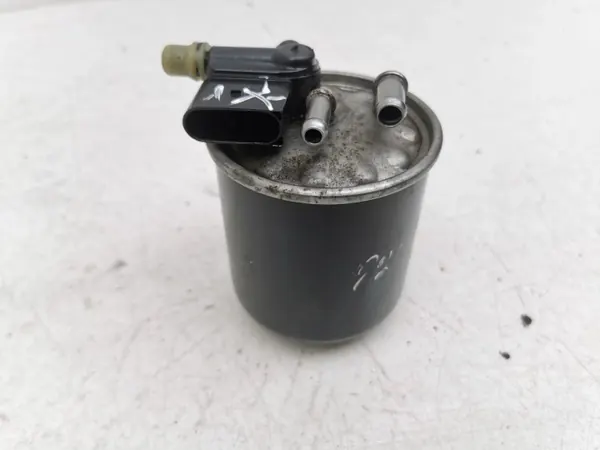 Mercedes-Benz Bränslefilter OEM AMD134444 - Begagnad image 2