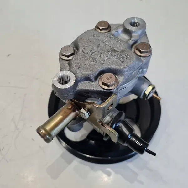 SERVOSTYRNINGSPUMP MITSUBISHI CARISMA 1.6 1.8 MR910913 image 4