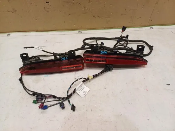 Feu de Recul & Anti-Brouillard Porsche Macan OEM 95B.945.702.D image 2