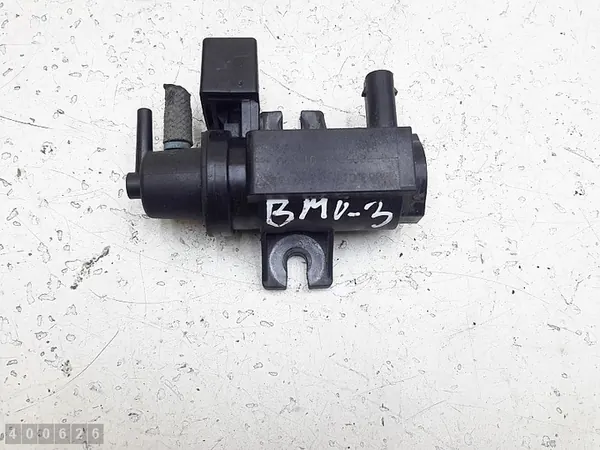 Vanne à Vide 70206301 BMW E60 E61 2.0 D 177 CV 07-10 image 2