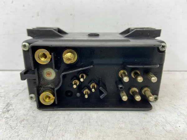 Glödstiftrelä Mercedes W124 W126 A0055454532 image 3