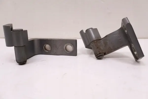 OEM 1206091452 Lexus RX IV Türscharniere Rechts Vorne image 2