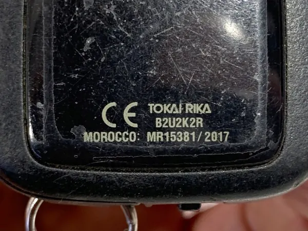 Clé TOYOTA COROLLA E21 Télécommande B2U2K2R image 4