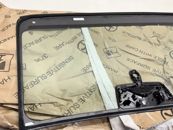 Pare-brise Audi A5 OEM 8B3845099LNVB avec Caméra image 5