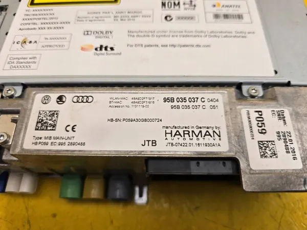 Porsche Macan 95B Navigaationlukija OEM 95B035037C image 5