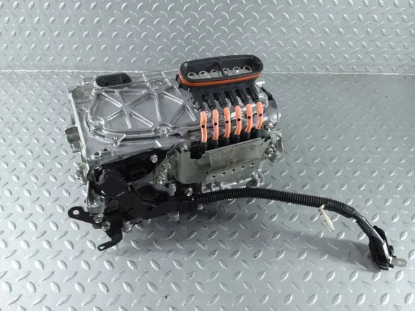 Toyota OEM G920047380 Invertteri C-HR II 2024 image 2
