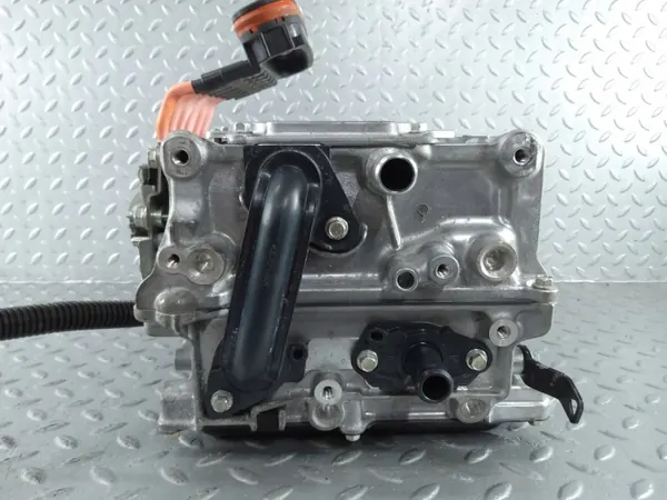 Toyota OEM G920047380 Invertteri C-HR II 2024 image 4