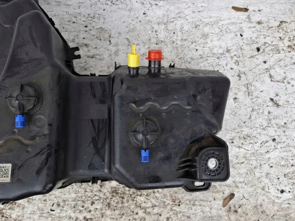 Réservoir AdBlue OEM 5QF131877N pour VW Audi Skoda Seat image 3