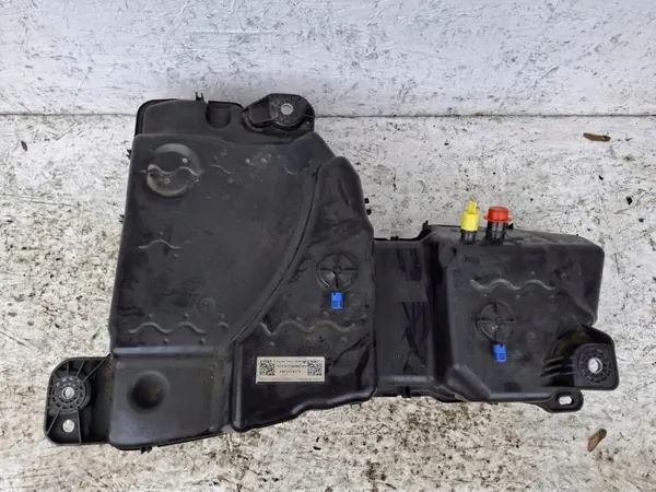 Réservoir AdBlue OEM 5QF131877N pour VW Audi Skoda Seat image 6