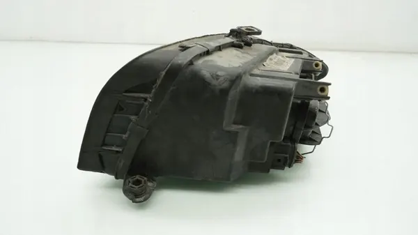 AUDI A2 8Z Faro Derecho 8Z0941004 image 3