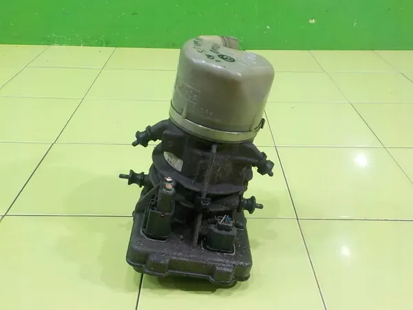 VOLVO V60 I S60 II R-DESIGN 2.0 D3 Bomba de direção 31340205 image 3