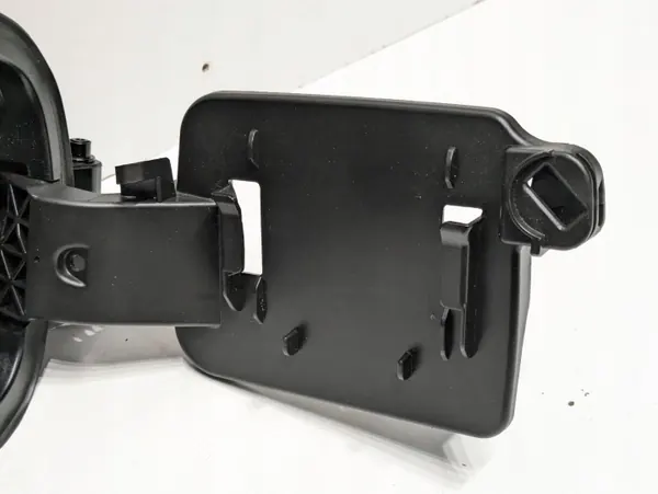 Brandstofdop OEM 3P3809702 voor Skoda Superb B9 image 3
